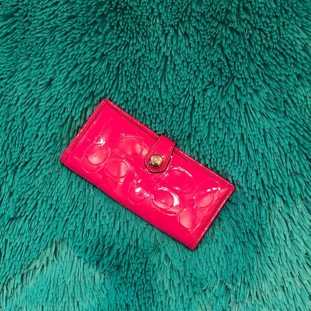 Hot pink coach wallet